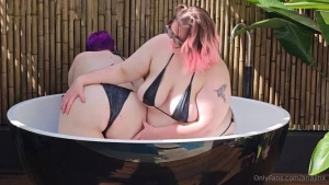 Should i tease anniethymeforyou first or dive right in