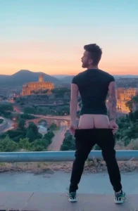 I m a bitch i m a buzz bim bim buzz