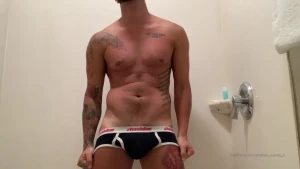 Caliente en la ducha v deo y fotos horny in the shower