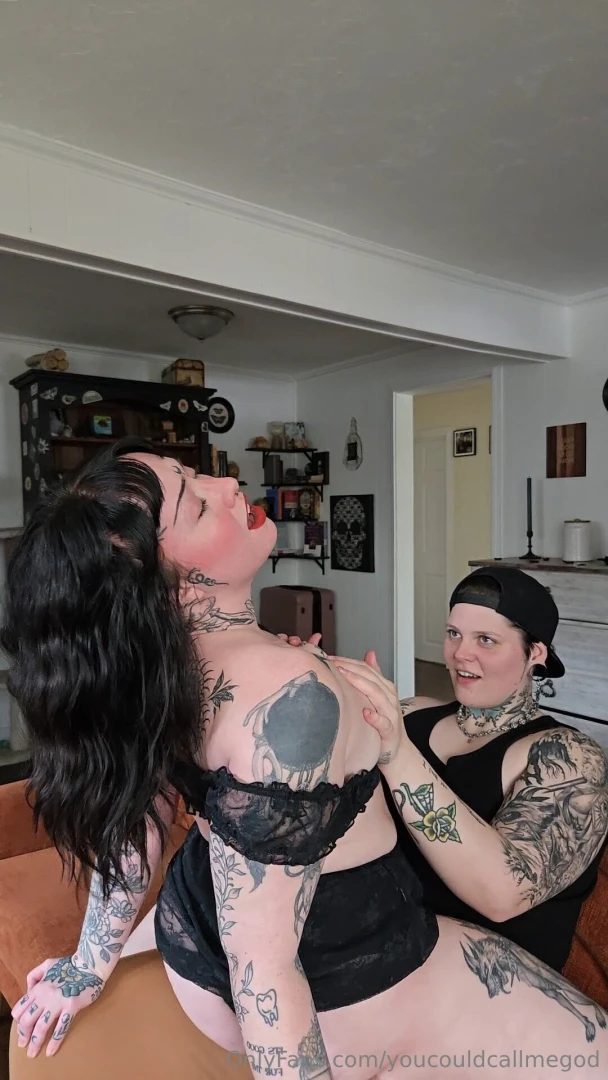 The way she looks at me cumming thursday part 1 