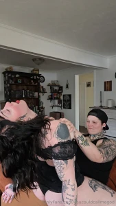 The way she looks at me cumming thursday