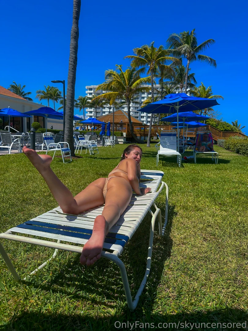 Lick my soles part 22 