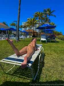 Lick my soles part 22