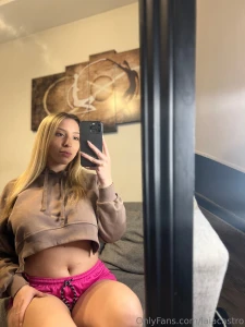 Shhh mi compi est en casa pero si me comentas bajito te contesto desde part 1