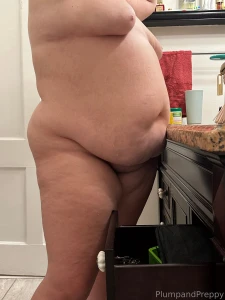 I ve got a brunch date this morning want to come get ready with me part 1