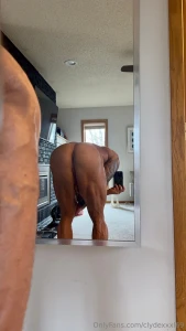 Hamstring and glutes coming in