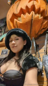 Happy new year i hope you stay around awhile