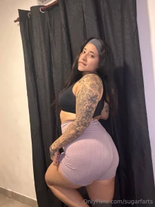 You have a sweet gift for you to de end of the post part 1