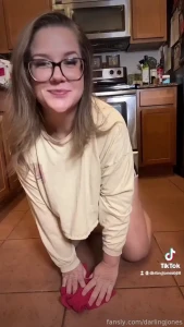 Did i make at least a call back fyp darlingjones doggystyle milf ass