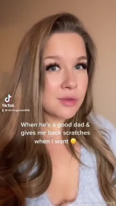 I m looking for dilfs fyp mommy milf mombod glasses pregnant hardcore