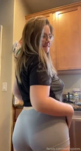 Good morning from my ass to you heheh cum eat it follow me for more