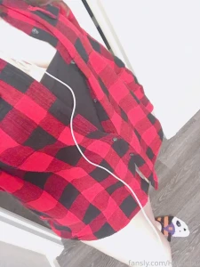 What i wouldn t give to be bent over a counter while i m only wearing part 4