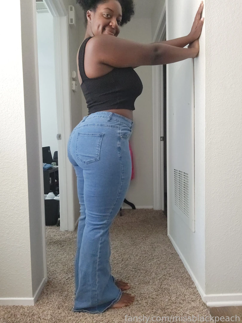 How do i fit all this ass in them jeans fatass bigass bigbutt jeans part 3 