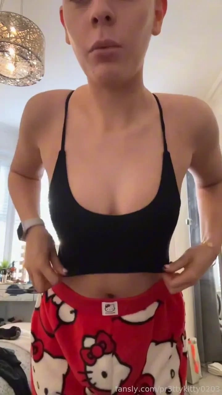 Cum make breakfast and get ready with me for today planning on going 