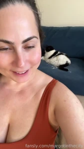 Over40 workout sportsbra cleavage chubby
