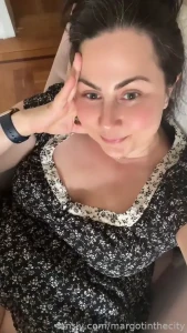 Freshly waxed waxed bald over40 darkhair fupa
