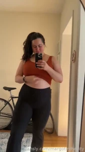 Yoga fit check over40 workoutclothes yogapants thong longhair brunette