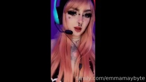 Gamergirl tattoos piercings joi altgirl