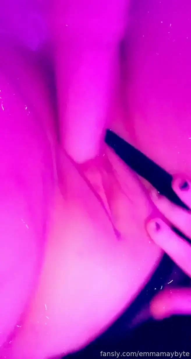 Watch my tight pussy take my dildo machine from behind and fucked till 