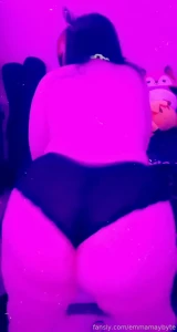 Watch me use my paddle on my thick ass and finger my gushing pussy and part 4