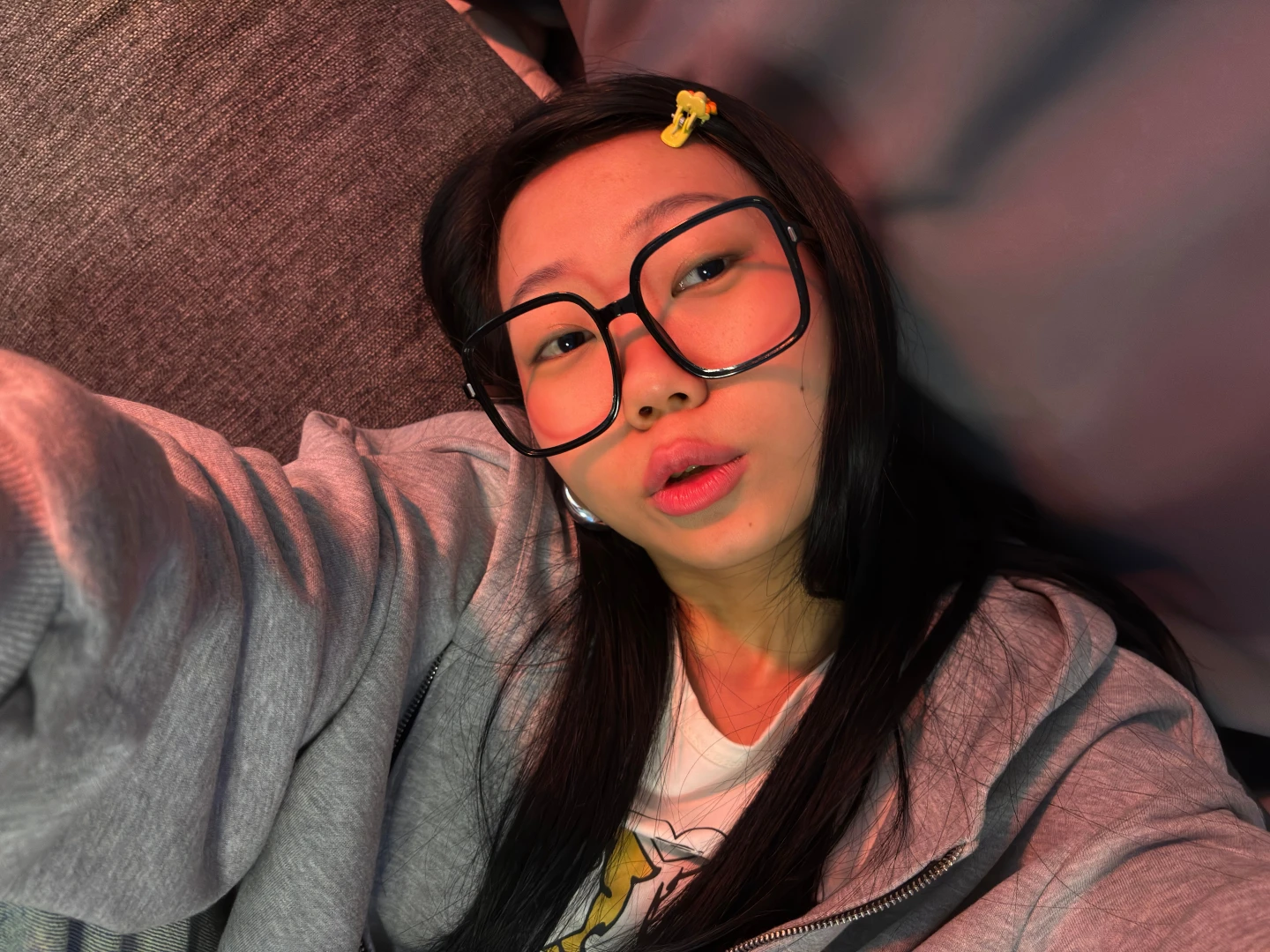 Fyp asiangirl babyface cute daddygirl shy waify young asian vibing at 