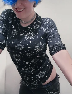 Tell me your zodiac while i go down on you twink ftm nonbinary part 3