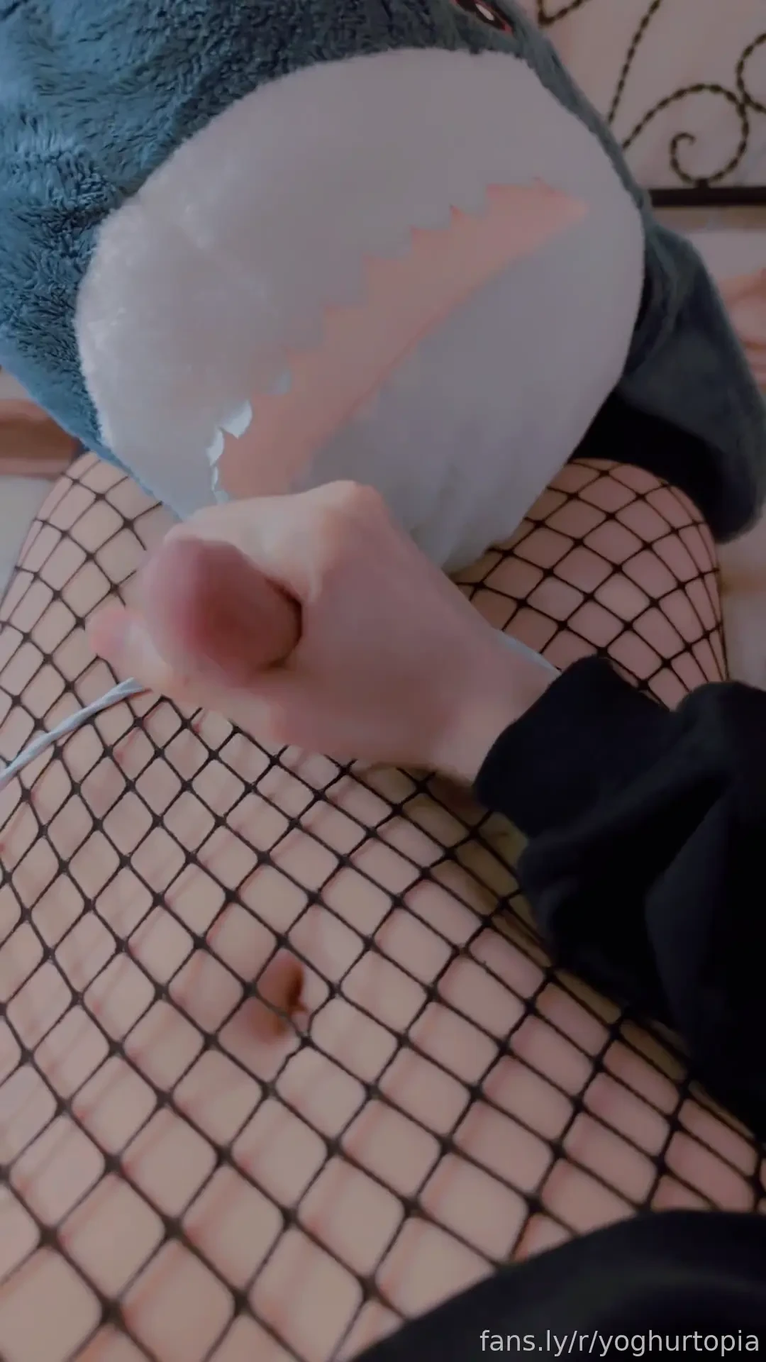 Such a messy finish after all that teasing curious how i got there 