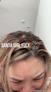 Merry christmas everyone presenting get it cause present aha okay