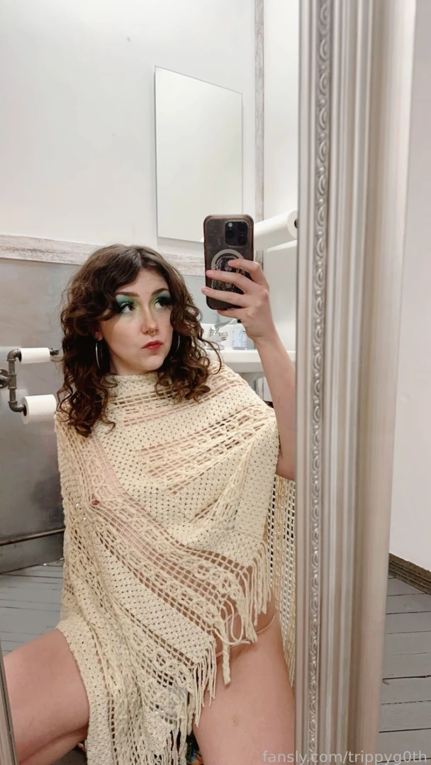 Tits seethrough 