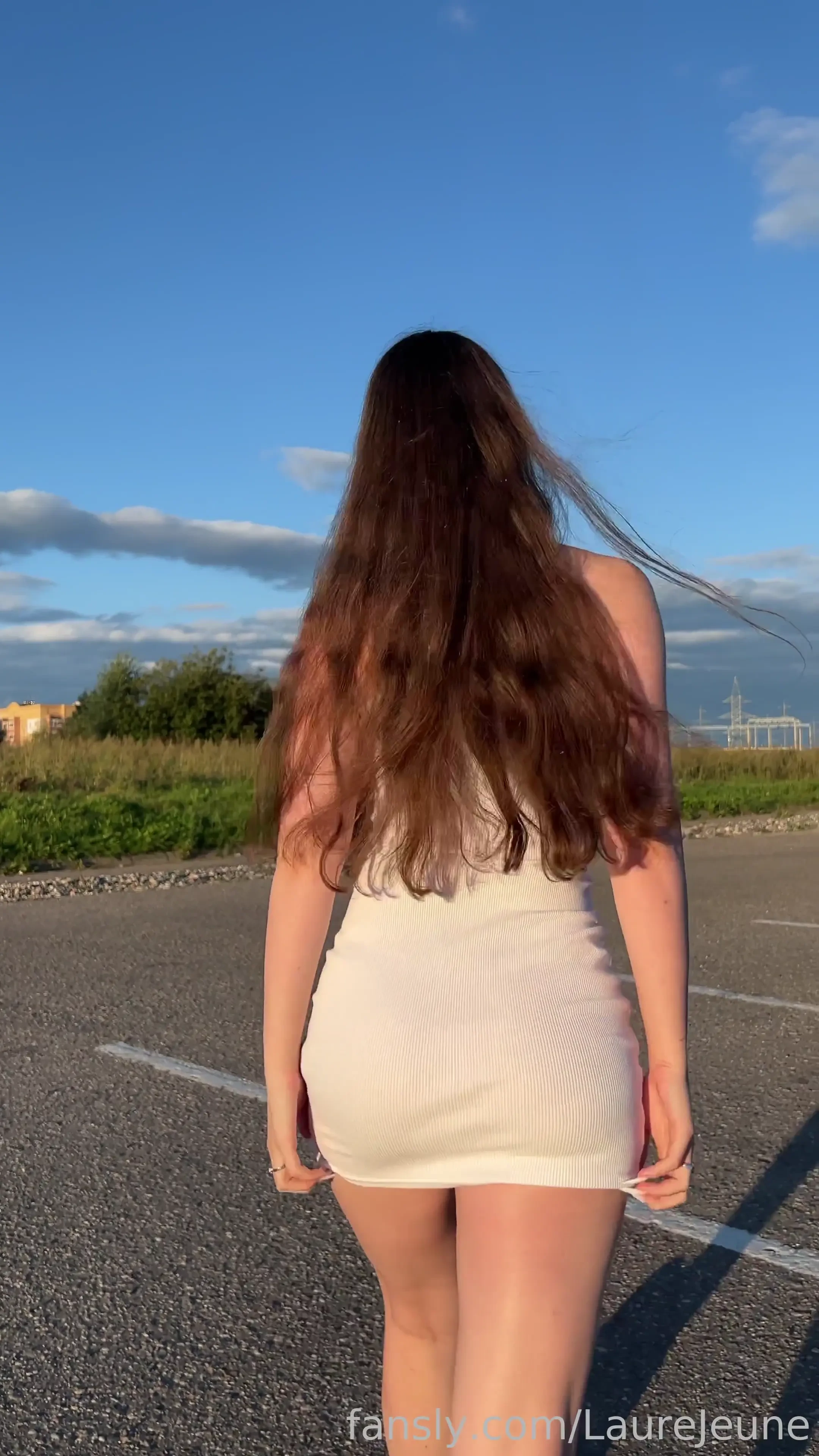 Have you ever had s x outside egirl petite skinny sporty young 18yo 