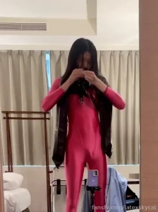 2025 06 05 part1 wearing straight jecket by myself latex zantai