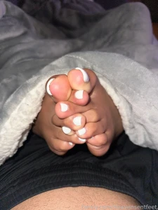 Don t you wish your was in between the big beautiful size 12s just