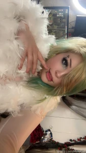 Red or white part 19