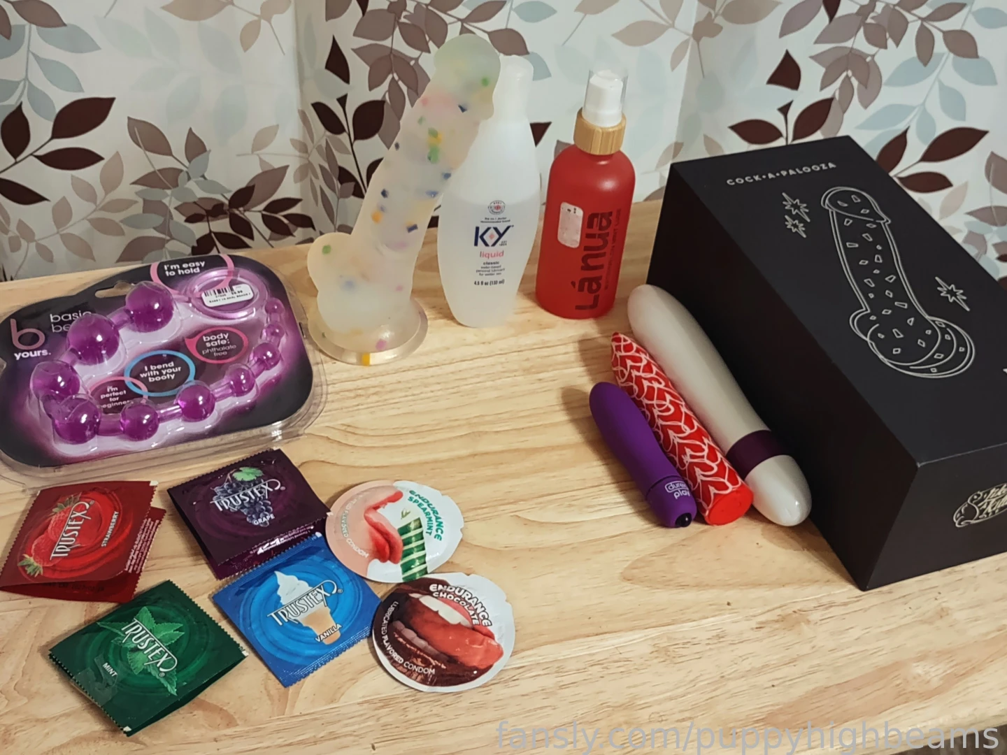 If anyone can guess what my favorite item to use is from my selection 