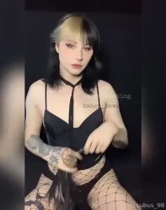 Anyone into chicks with dicks fyp part 1