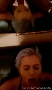Who s next im obsessed with sucking cock and i think this is my