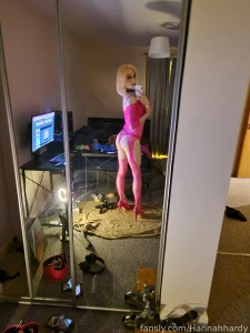 Lil photoset from my previous post loooooove wearing pink so much xo part 4