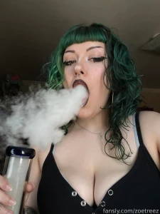 Cheers to the weekend can t wait to get stoned out of my mind and