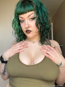 Large tetas and hairy pits - like a true thick n crazy latina the part 6