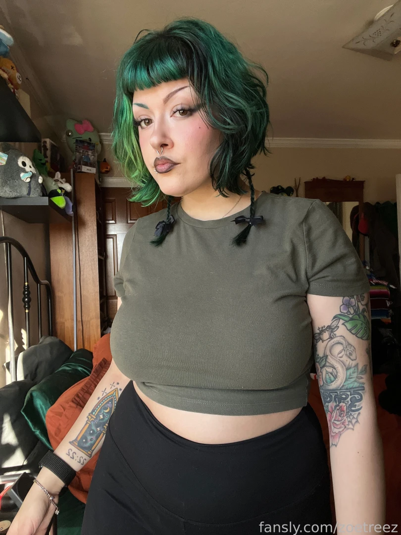 Here s a reminder of how cute i am loved my lil bows in my hair from part 1 