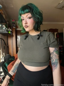Here s a reminder of how cute i am loved my lil bows in my hair from part 1