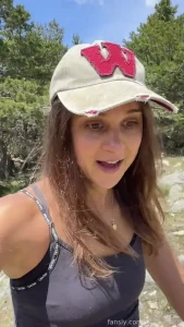 Mini vlog hiking in spain 1st video includes pee last weekend i went