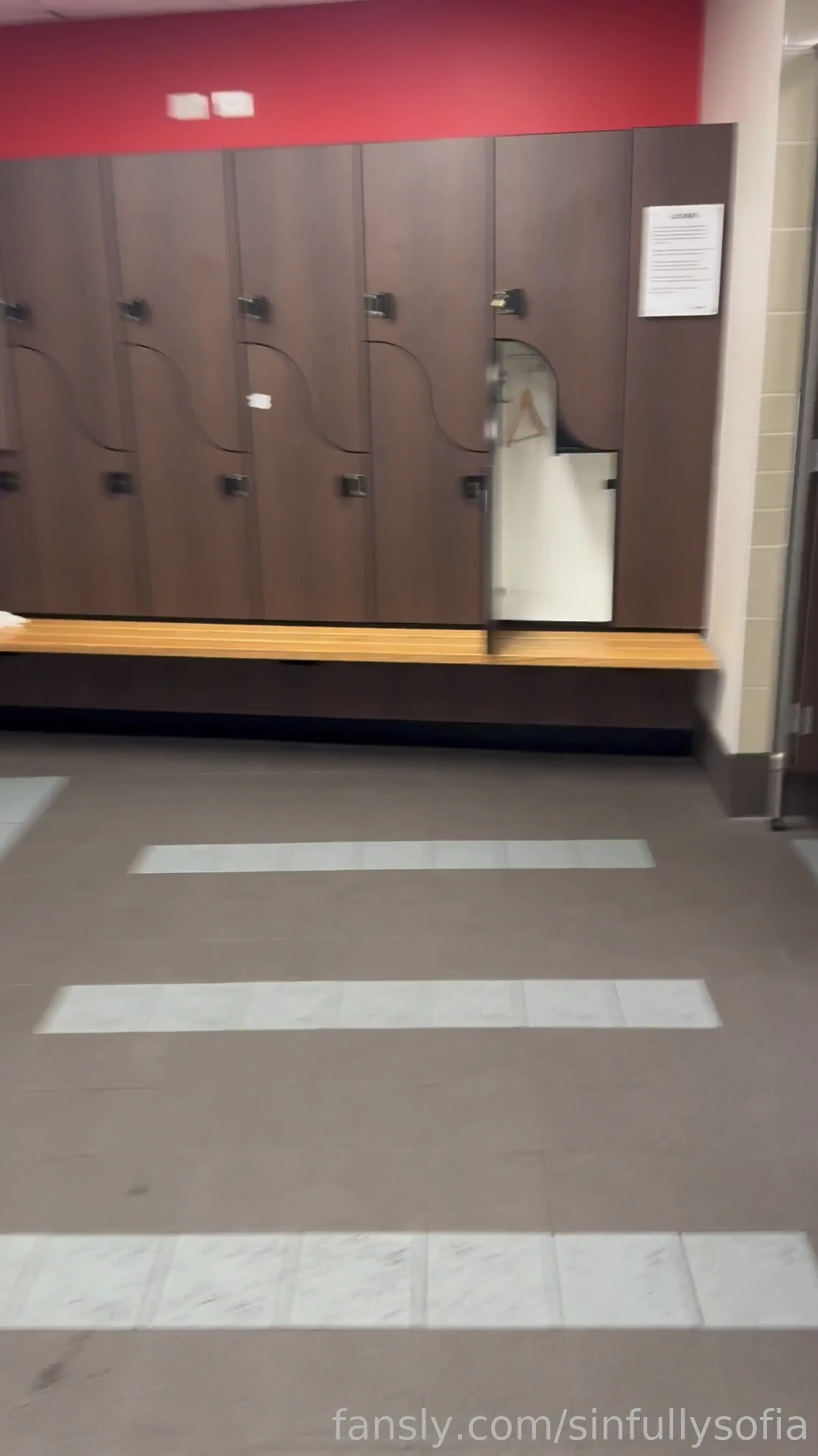 Almost got caught at the gym this type of play is risky but i just can 