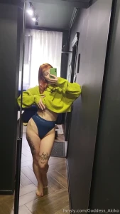 New sexy set i took those pics before making a weird foot mask hahah