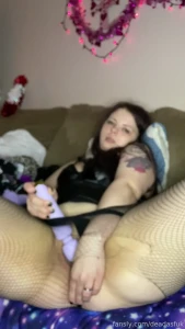 Bundle of me playing with my tight wet pussy i even tease my butt some part 1