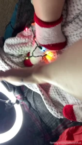 Holiday ass amp feet festive bigass littlefeet cutefeet slutyholiday