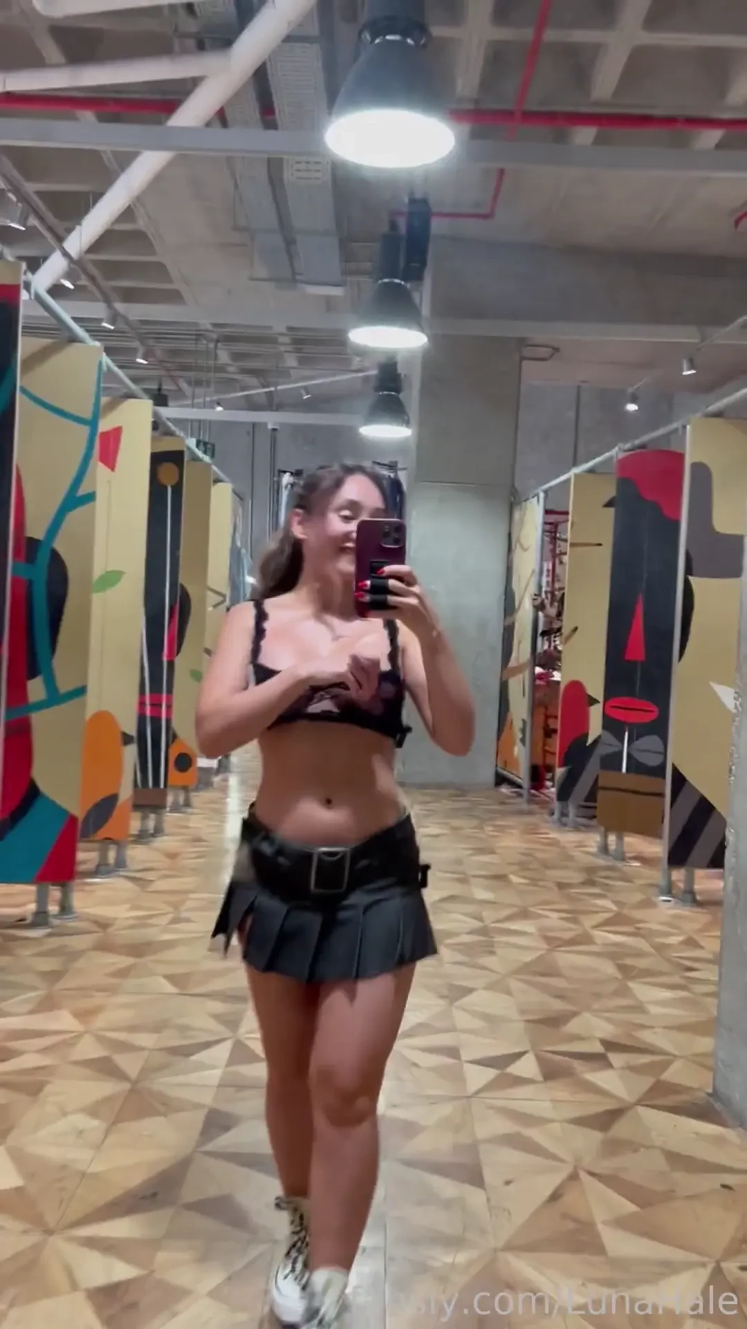 For all my lovers of a little naughty fun in the fitting rooms public 