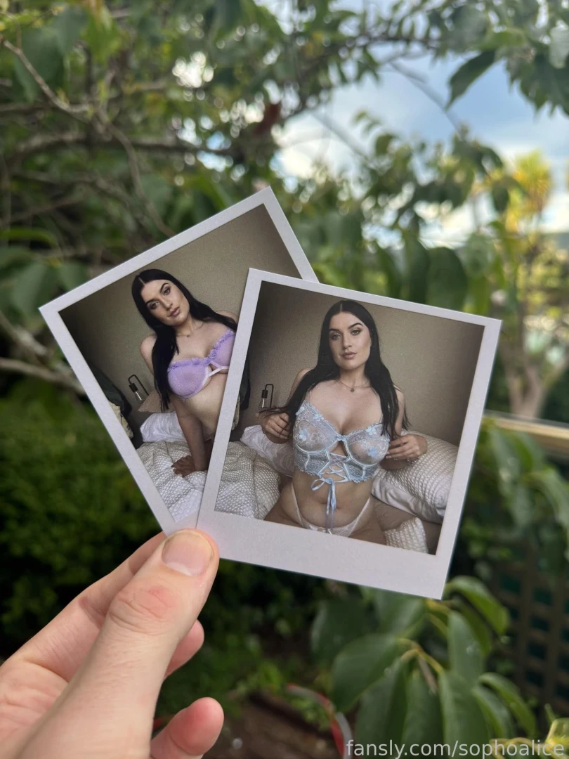 Christmas postcards will come with personalised hand written note kiss 