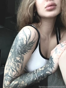 Are women with tattoos sexier petite boobs blonde pussy brunette ass