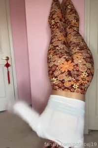 Could you handle this ass and energy ass flexible leggings yoga booty